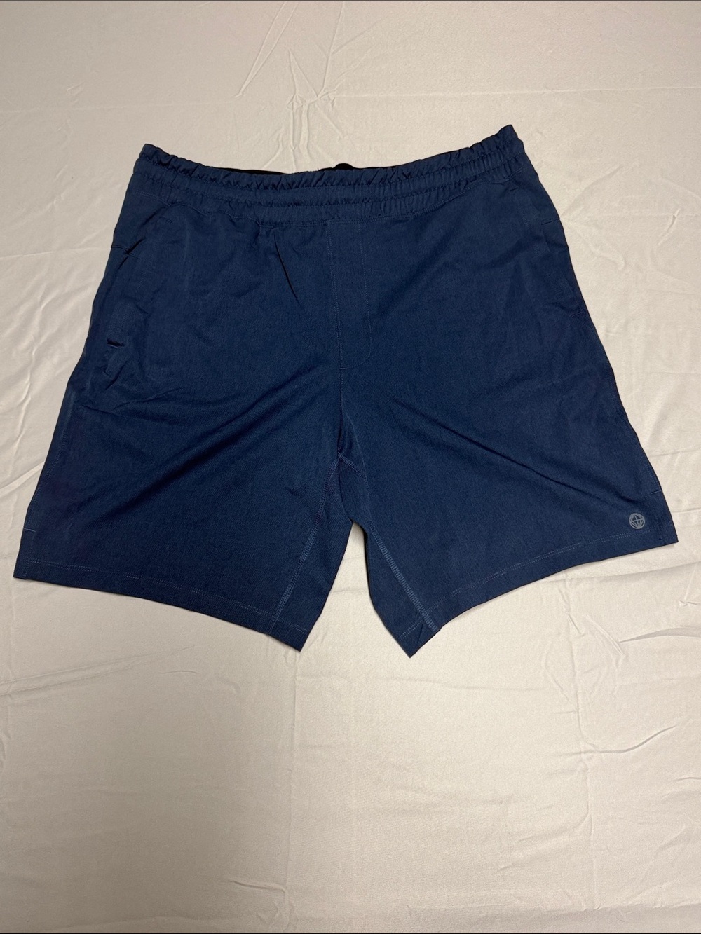 Mondetta Men's Performance Shorts / Blue  - Size XL